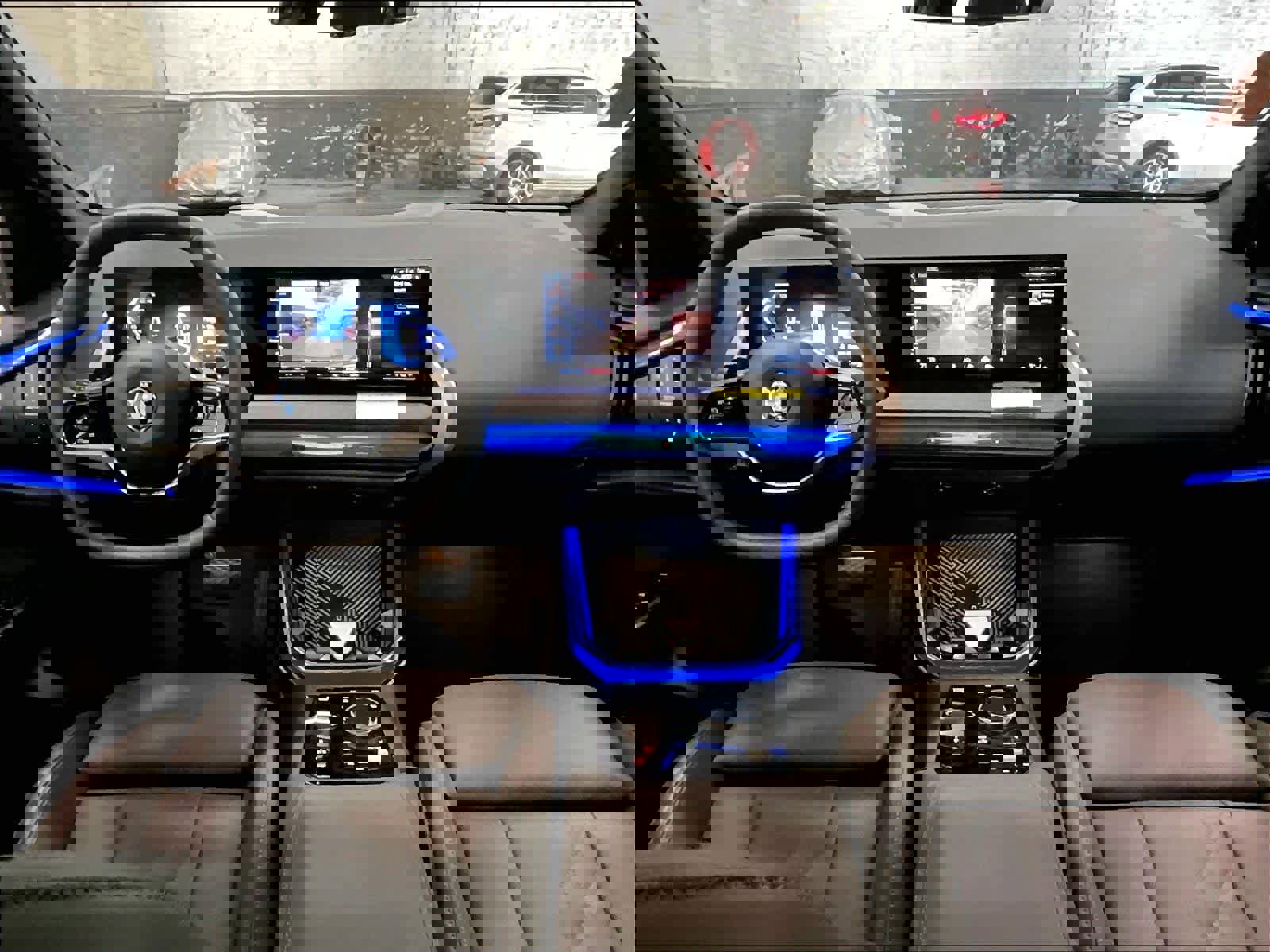 Certified 2025 BMW X3 xDrive30i w/ Convenience Package image 18