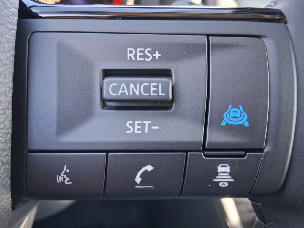 New 2026 Nissan Rogue Platinum w/ Platinum Premium Package image 11