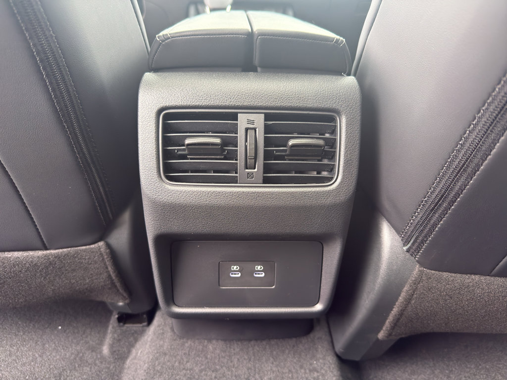 New 2026 Nissan Rogue SV AWD/4WD image 32