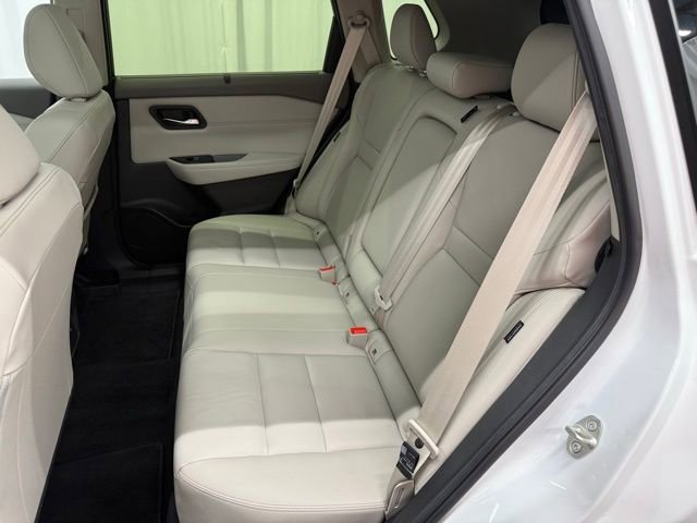 Used 2024 Nissan Rogue SL w/ SL Premium Package image 22