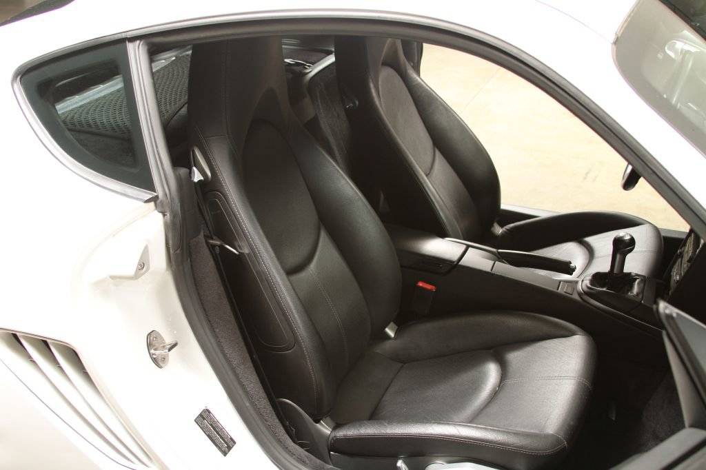 Used 2009 Porsche Cayman S image 39