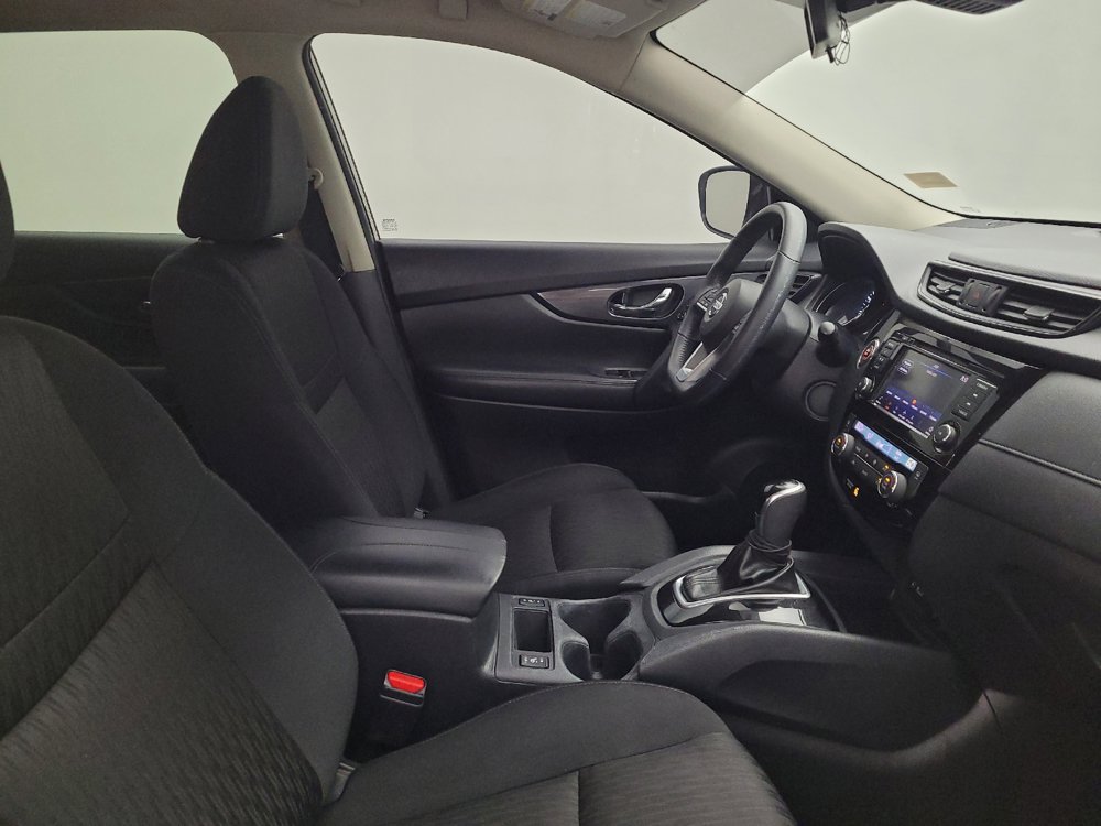 Used 2019 Nissan Rogue SV FWD image 21