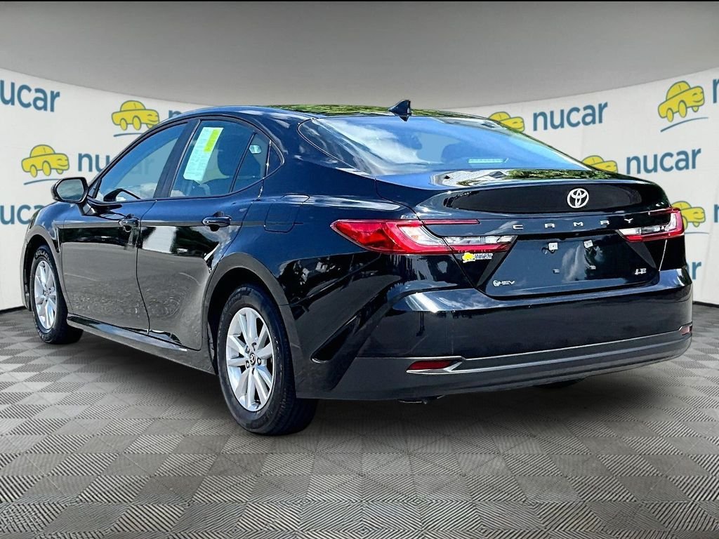 Used 2025 Toyota Camry LE FWD image 4