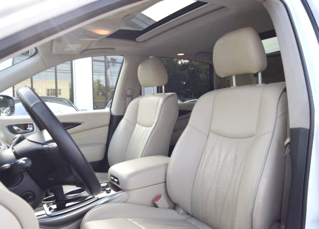 Used 2020 INFINITI QX60 Luxe w/ Sensory Package AWD/4WD image 16
