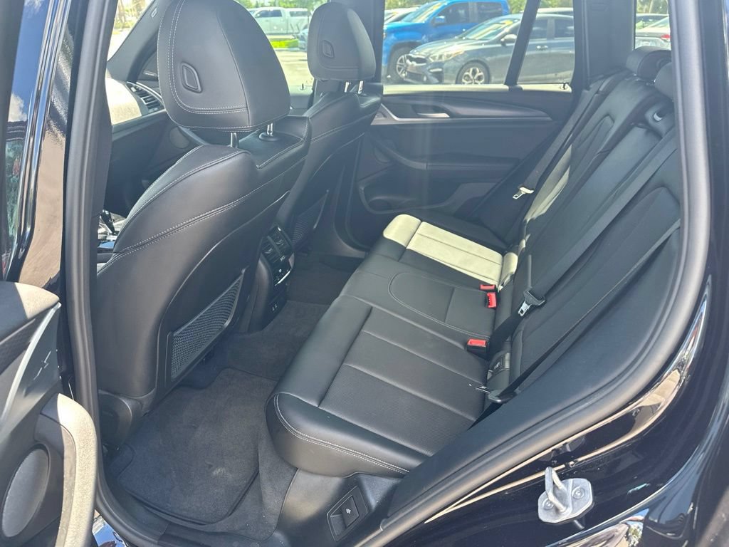 Used 2024 BMW X3 sDrive30i w/ M Sport Package RWD image 12
