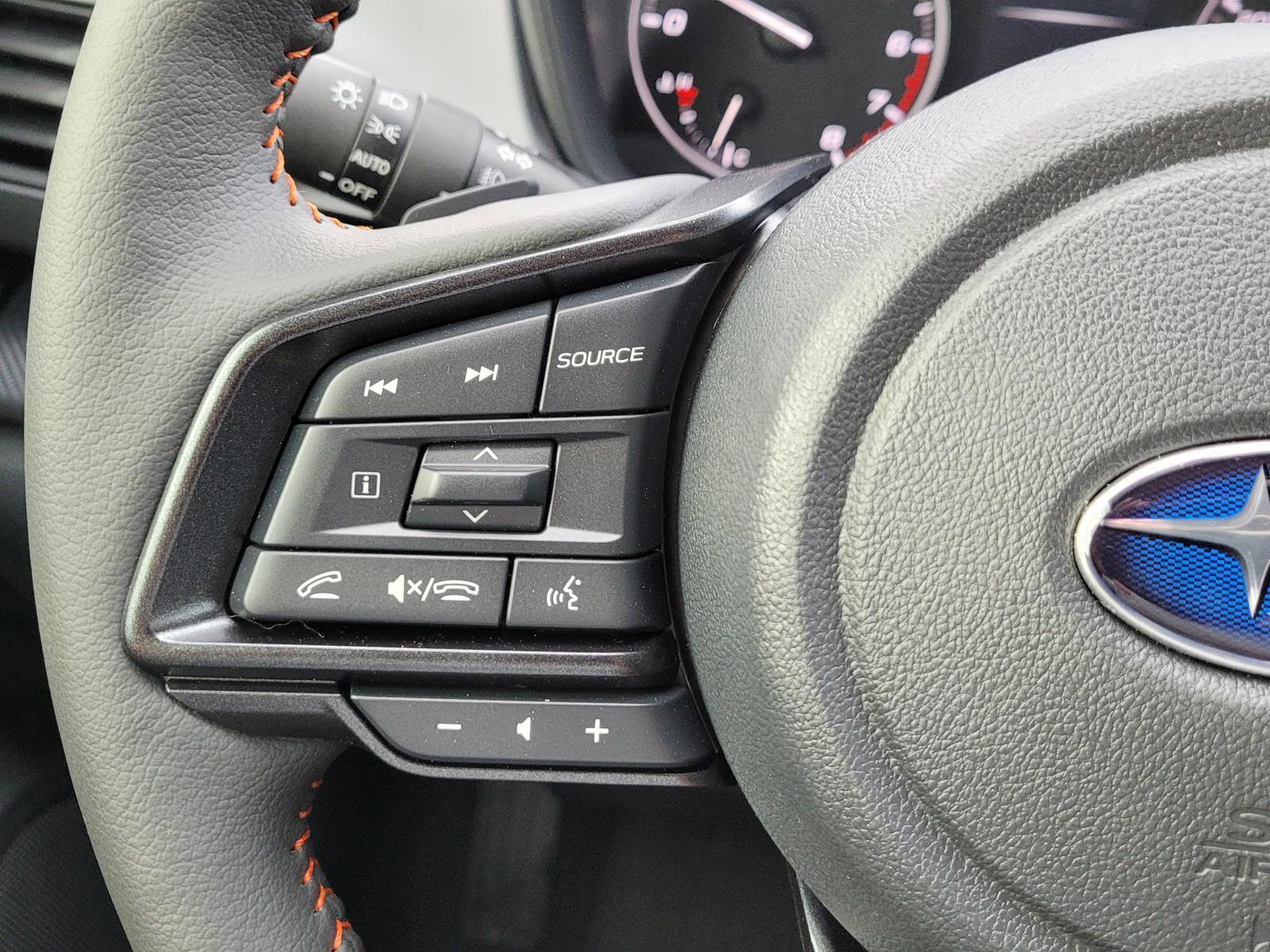 New 2026 Subaru Crosstrek 2.5i Limited w/ Crosstrek Mirror Package image 8