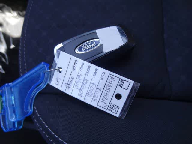 Used 2024 Ford Escape Active AWD/4WD image 32