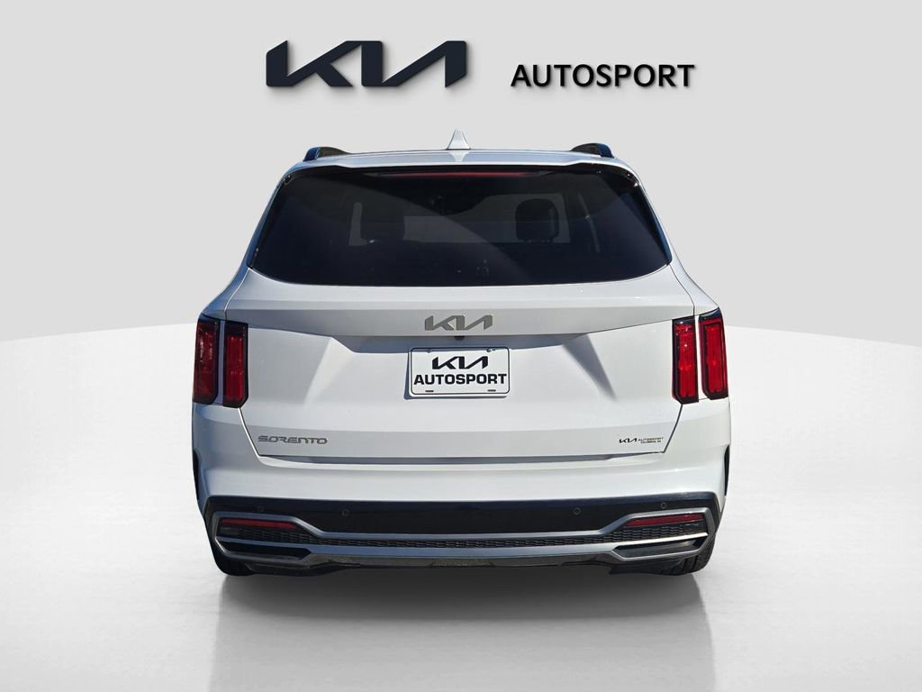 Certified 2023 Kia Sorento SX image 9