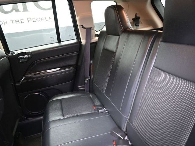 Used 2016 Jeep Compass Latitude image 20