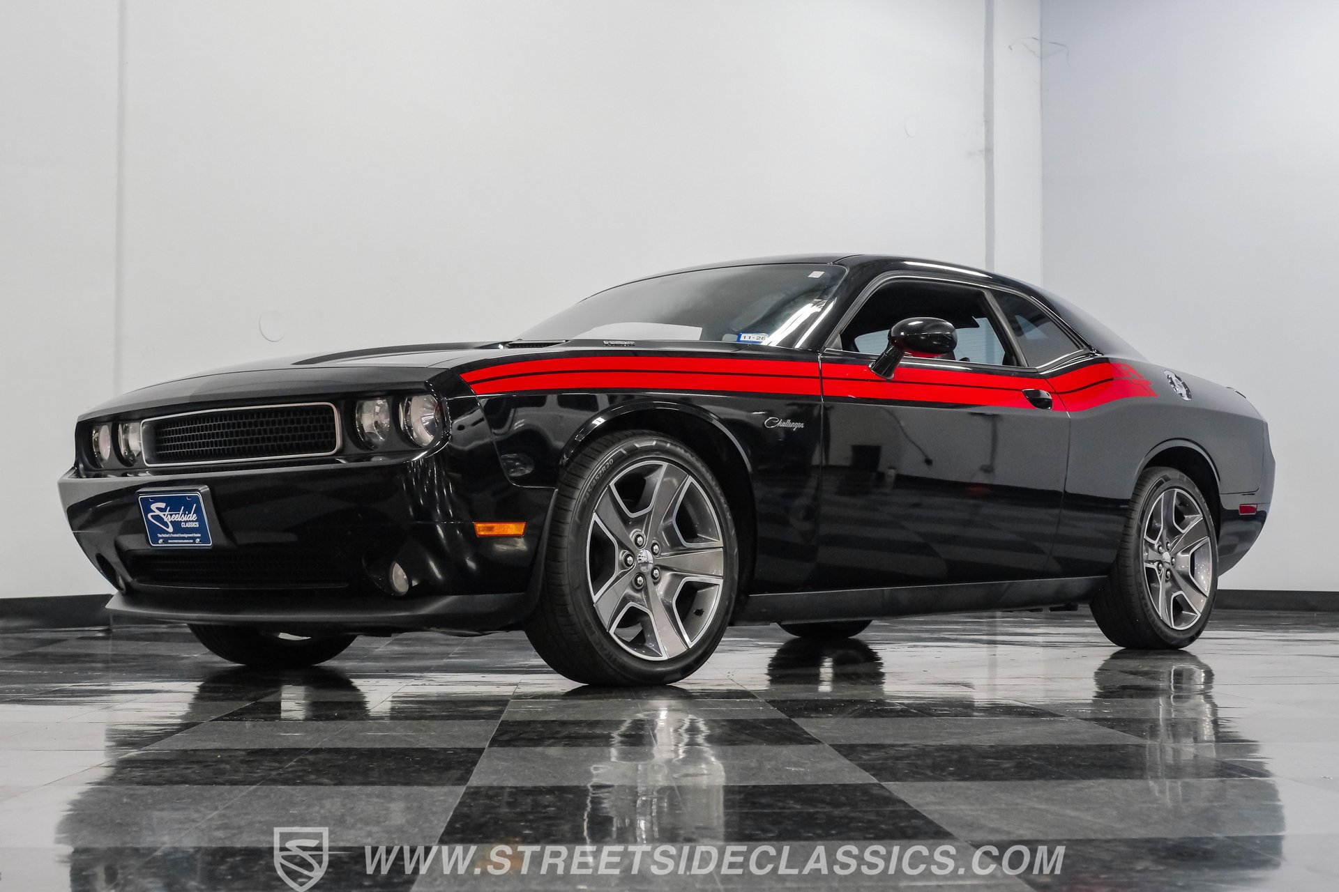 Used 2012 Dodge Challenger R/T RWD image 20