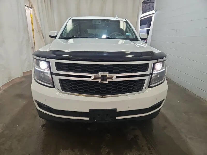 Used 2017 Chevrolet Suburban LT AWD/4WD image 2