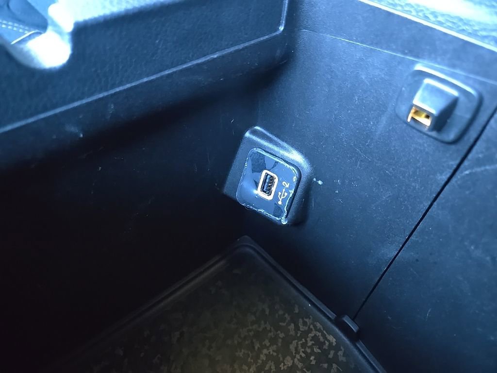 Used 2024 Jeep Wrangler Sport S image 65