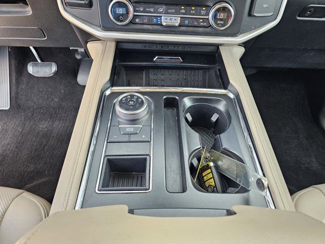 Used 2022 Ford Expedition Max XLT RWD image 58