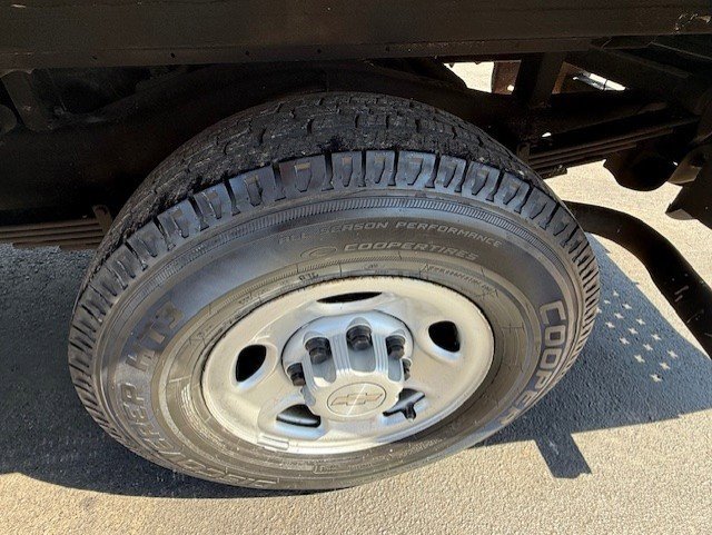 Used 2019 Chevrolet Express 3500 image 11