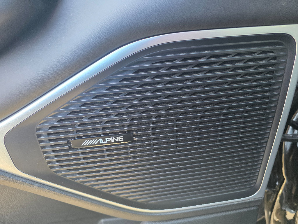 Used 2022 Jeep Wagoneer Series I w/ Premium Group I image 13