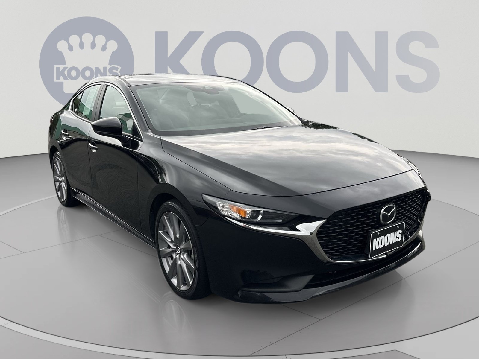 Used 2023 MAZDA MAZDA3 s FWD image 2