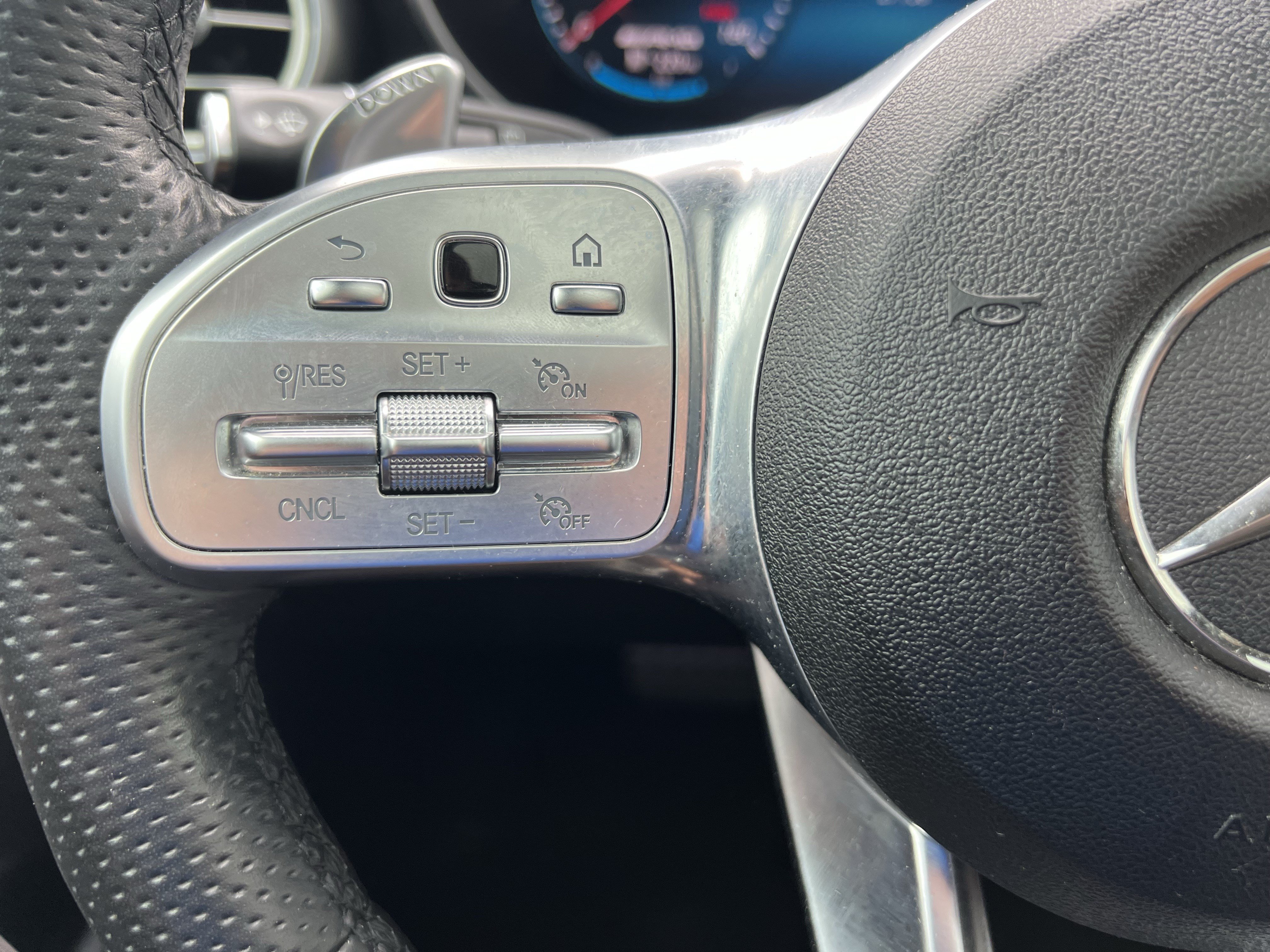 Certified 2020 Mercedes-Benz GLC 43 AMG 4MATIC image 19