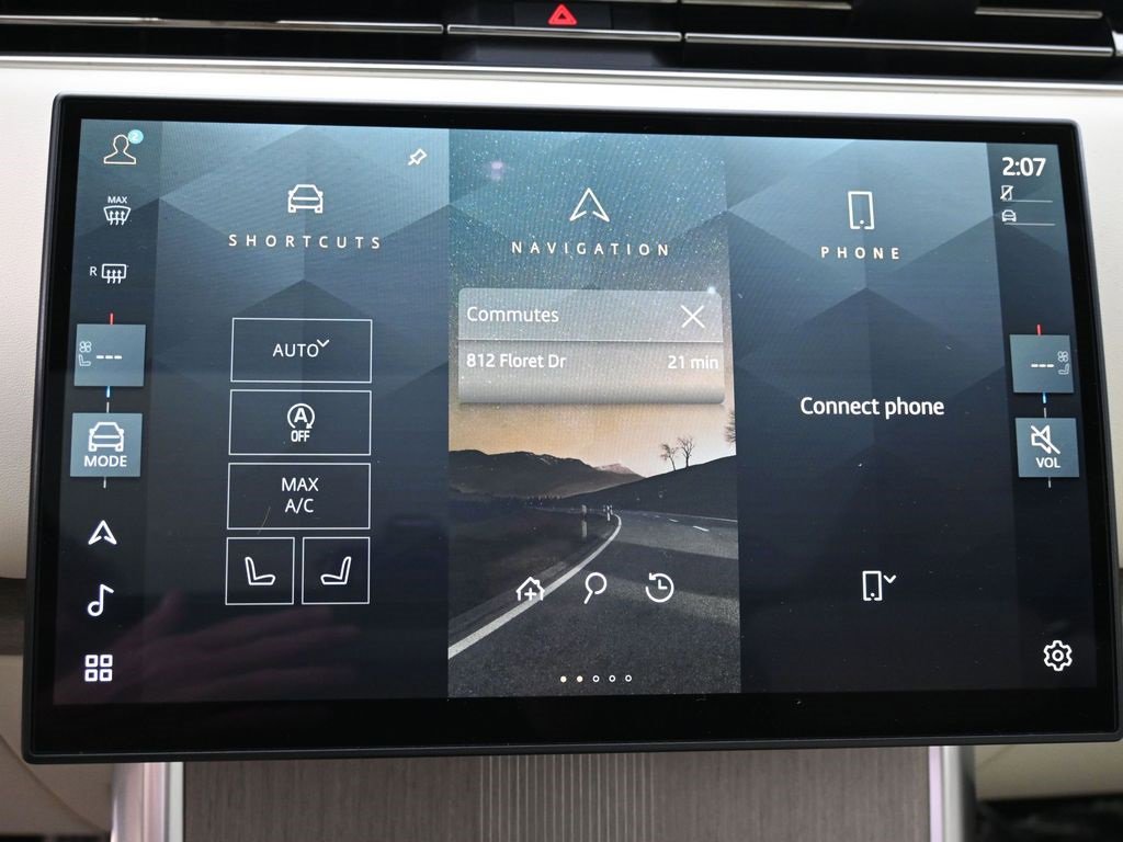 Used 2025 Land Rover Range Rover Autobiography image 7