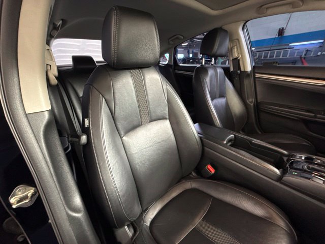 Used 2019 Honda Civic EX-L image 30