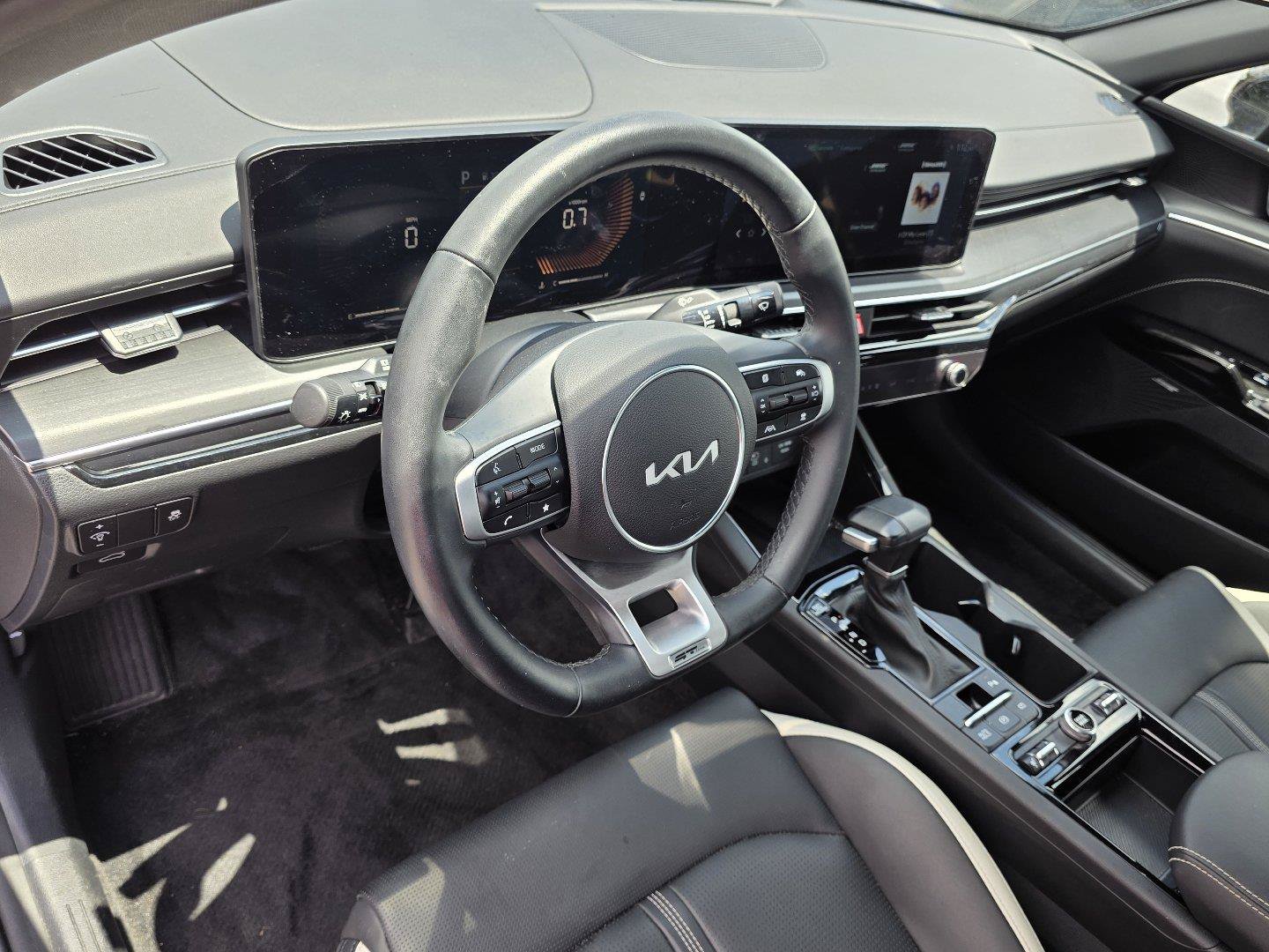 Used 2025 Kia K5 GT-Line w/ GT-Line Premium Package FWD image 10