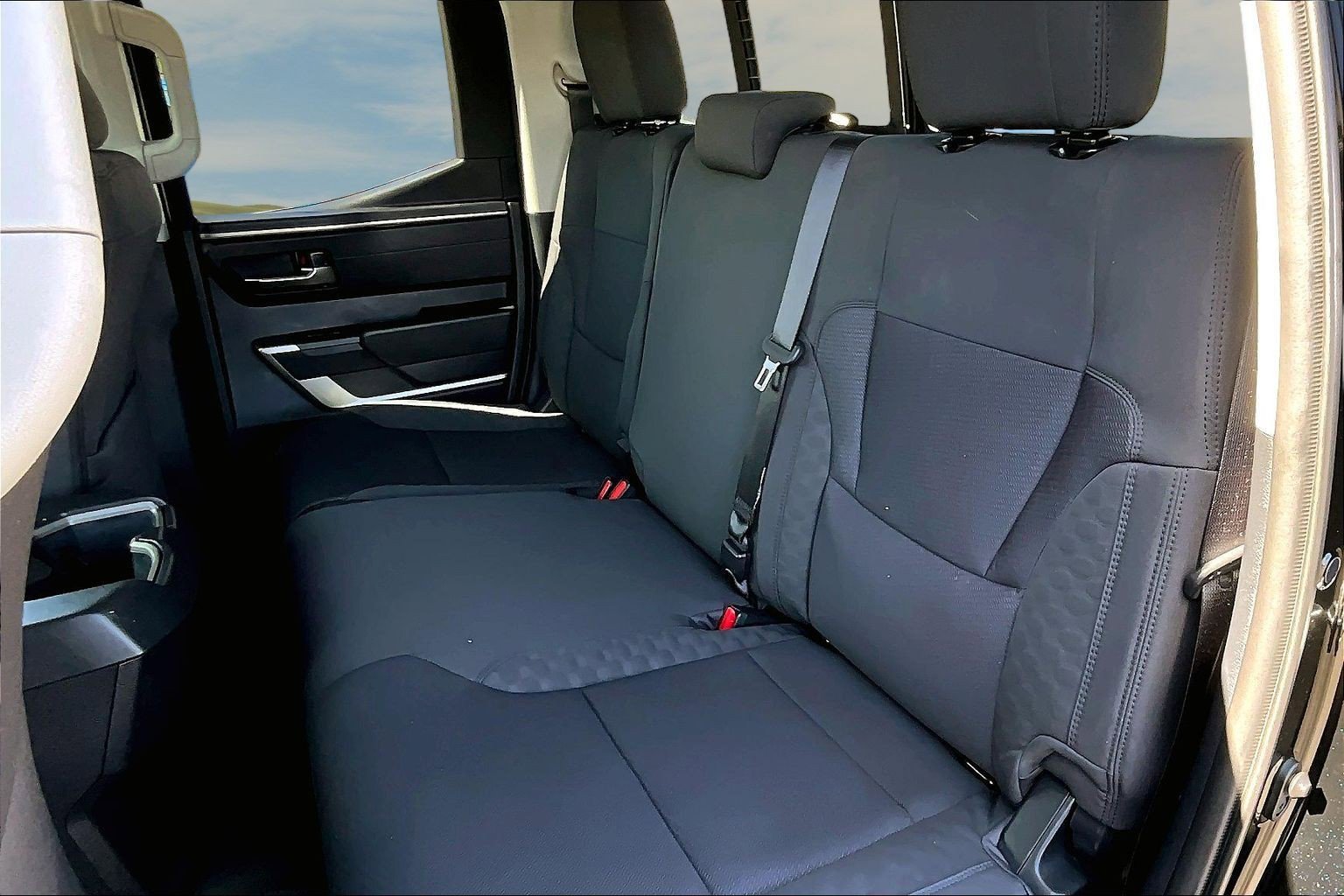 Used 2023 Toyota Tundra SR5 w/ TRD Off-Road Package image 15