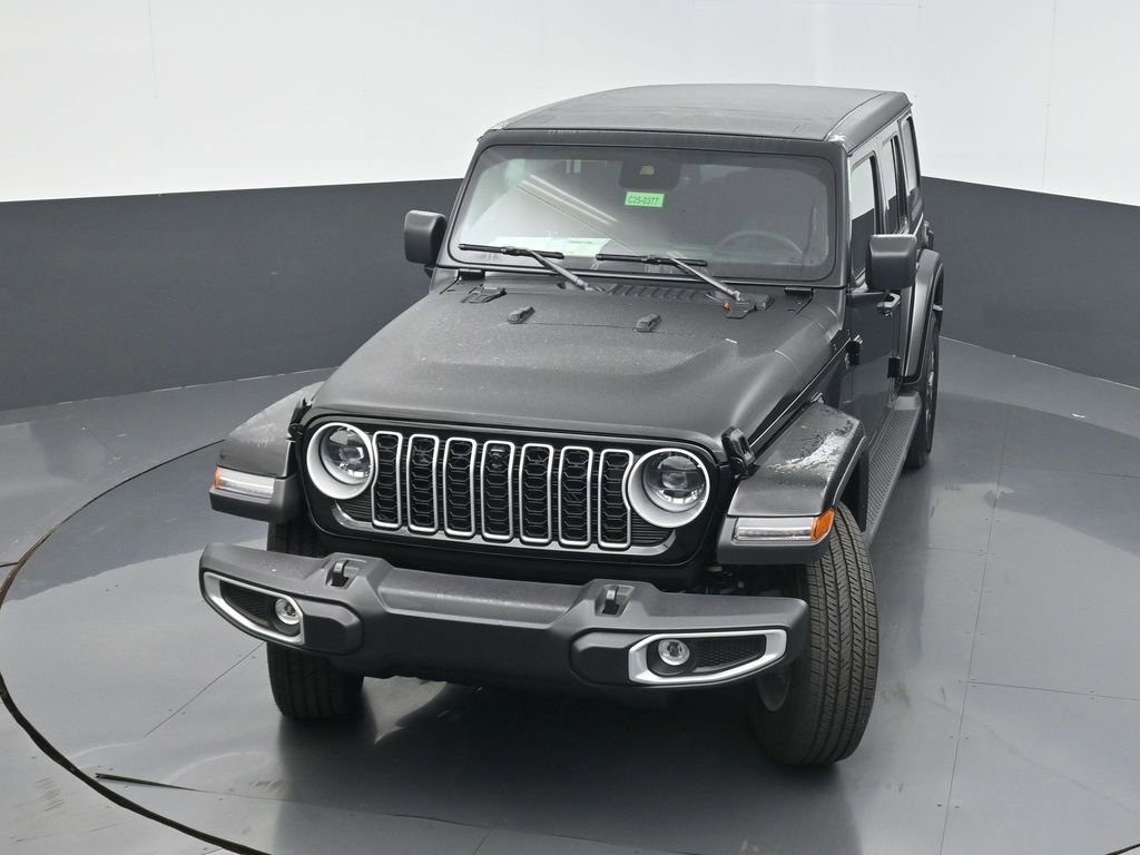 New 2025 Jeep Wrangler Sahara image 32