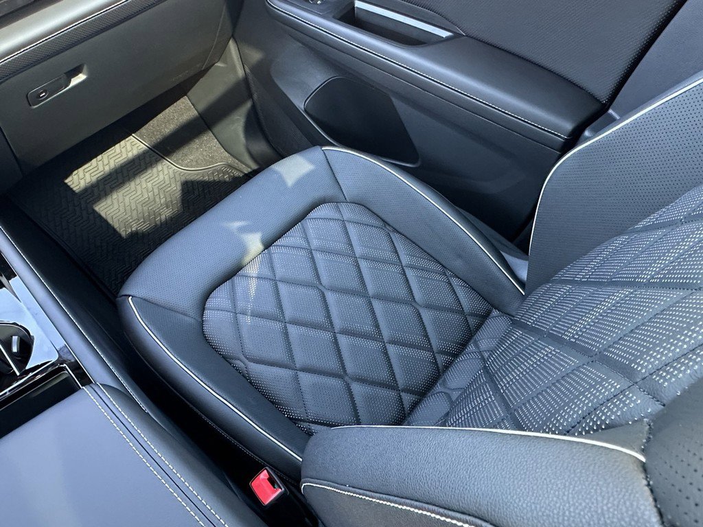 New 2026 Volkswagen Atlas SEL Premium R-Line image 6