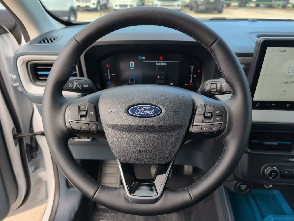 New 2025 Ford Maverick XLT w/ XLT Luxury Package image 29