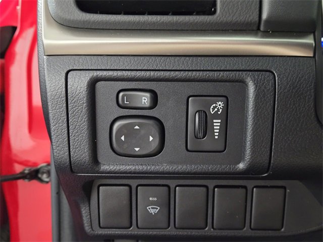 Used 2015 Lexus CT 200h image 37