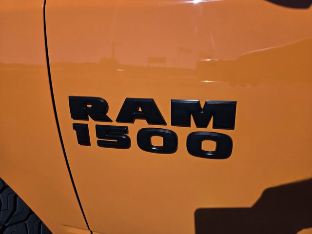 Used 2015 RAM 1500 Sport w/ Ignition Orange Sport Package AWD/4WD image 40