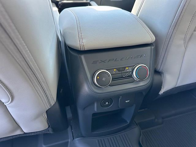 New 2025 Ford Explorer Active w/ Active Comfort Package image 20