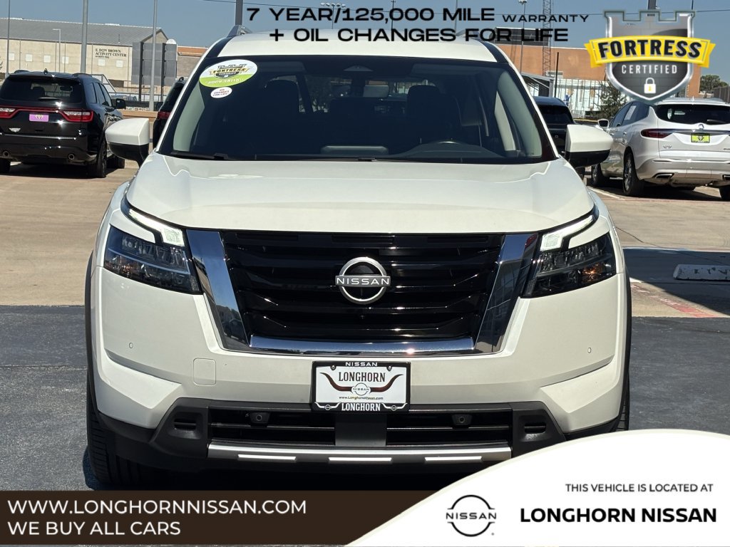 Used 2024 Nissan Pathfinder SL FWD image 7