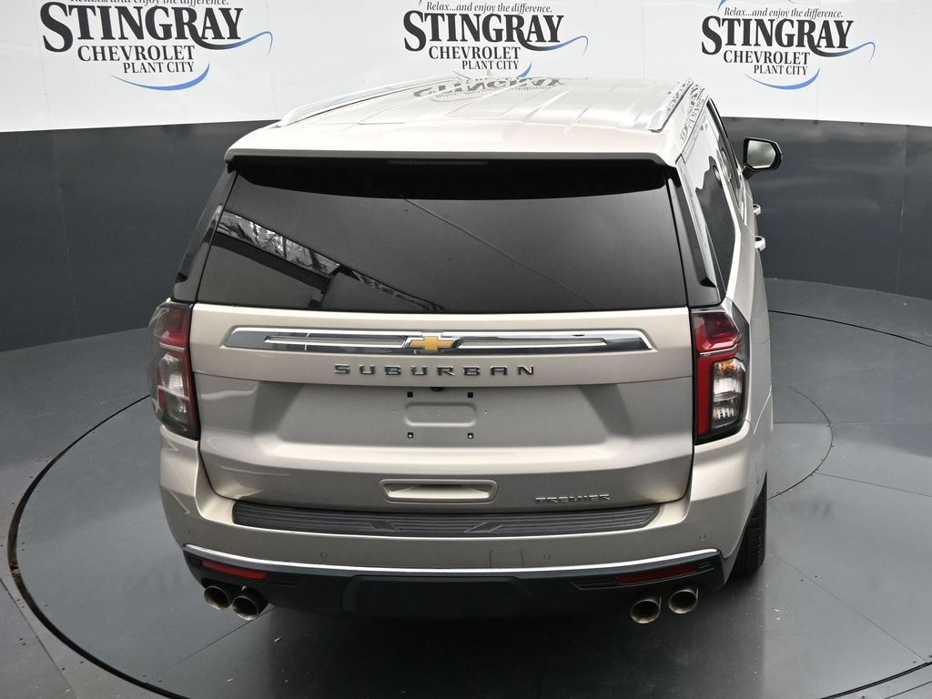 Used 2024 Chevrolet Suburban Premier RWD image 23