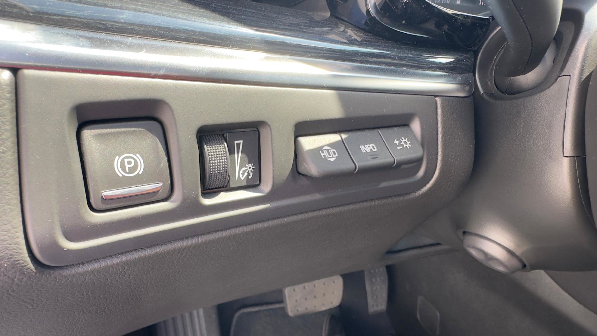 New 2025 Cadillac XT5 Premium Luxury w/ Technology Package image 13