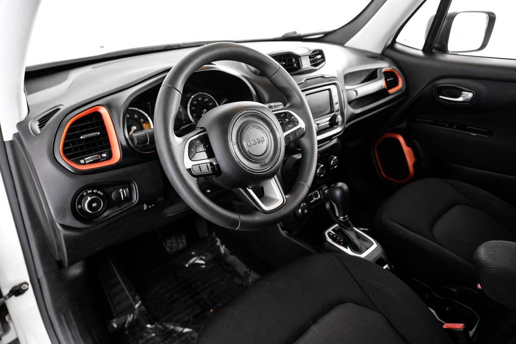 Used 2018 Jeep Renegade Sport w/ Power & Air Group image 2