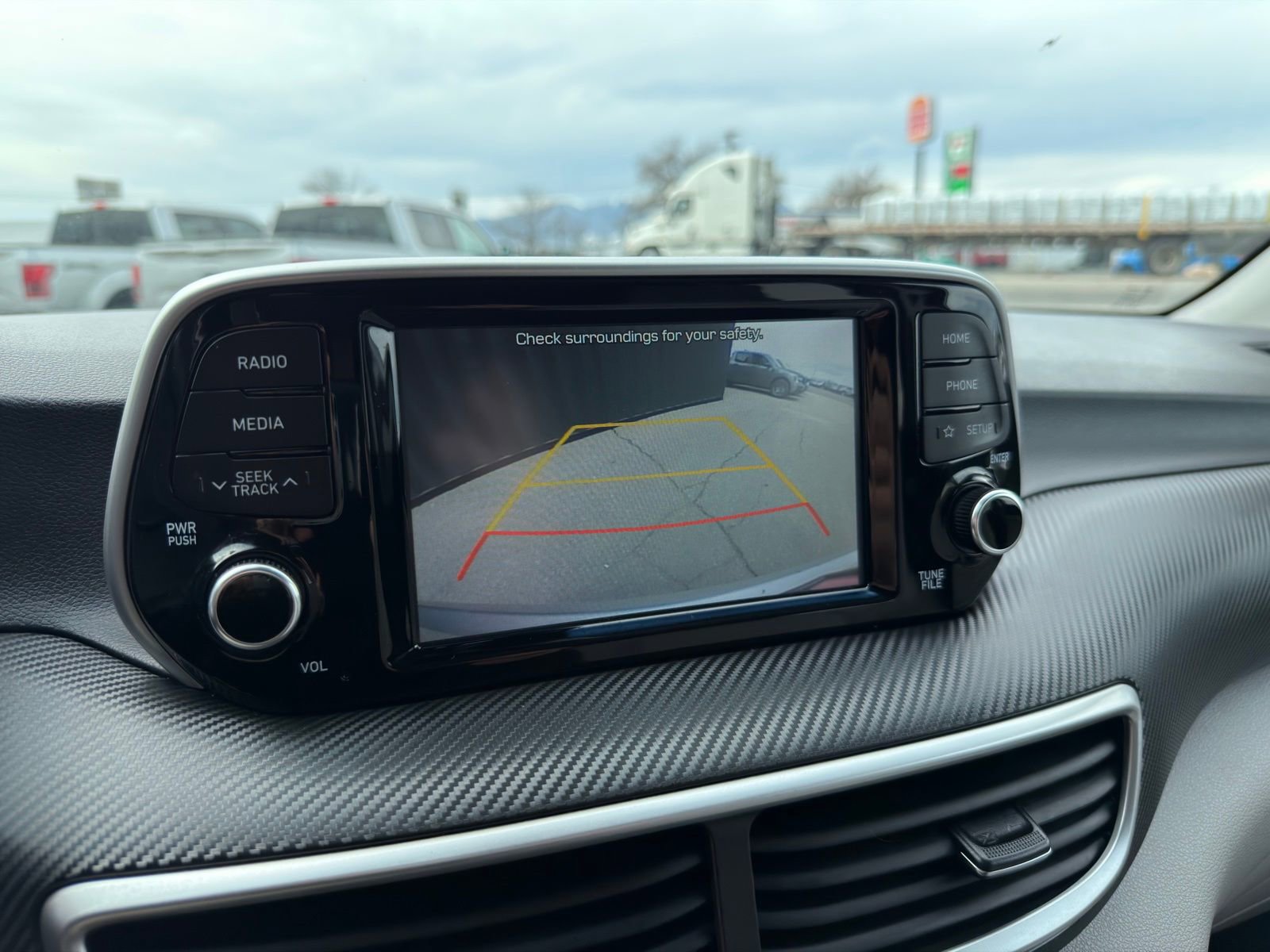 Used 2019 Hyundai Tucson SE image 25