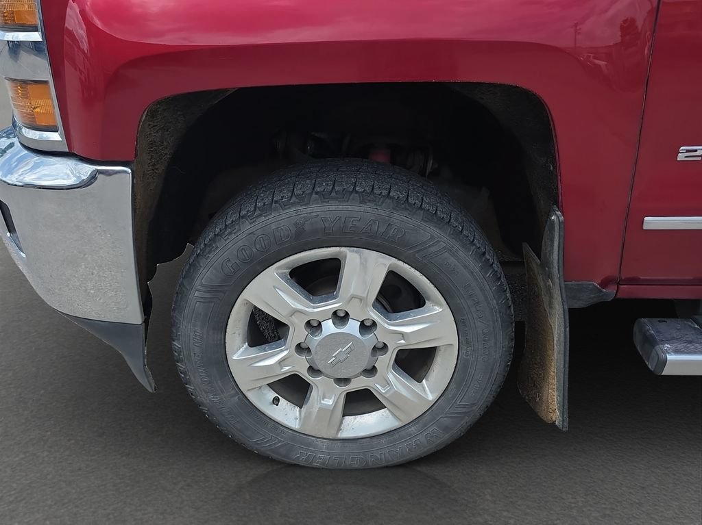 Used 2018 Chevrolet Silverado 2500 LTZ w/ Duramax Plus Package AWD/4WD image 4