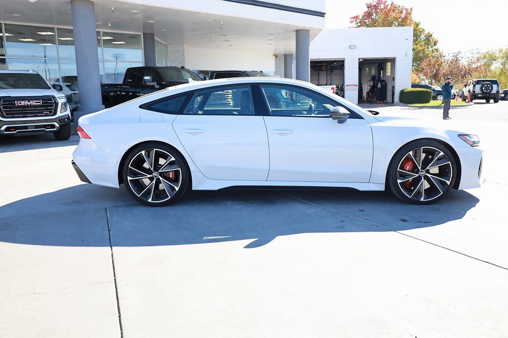 Used 2022 Audi RS 7 Sportback image 7