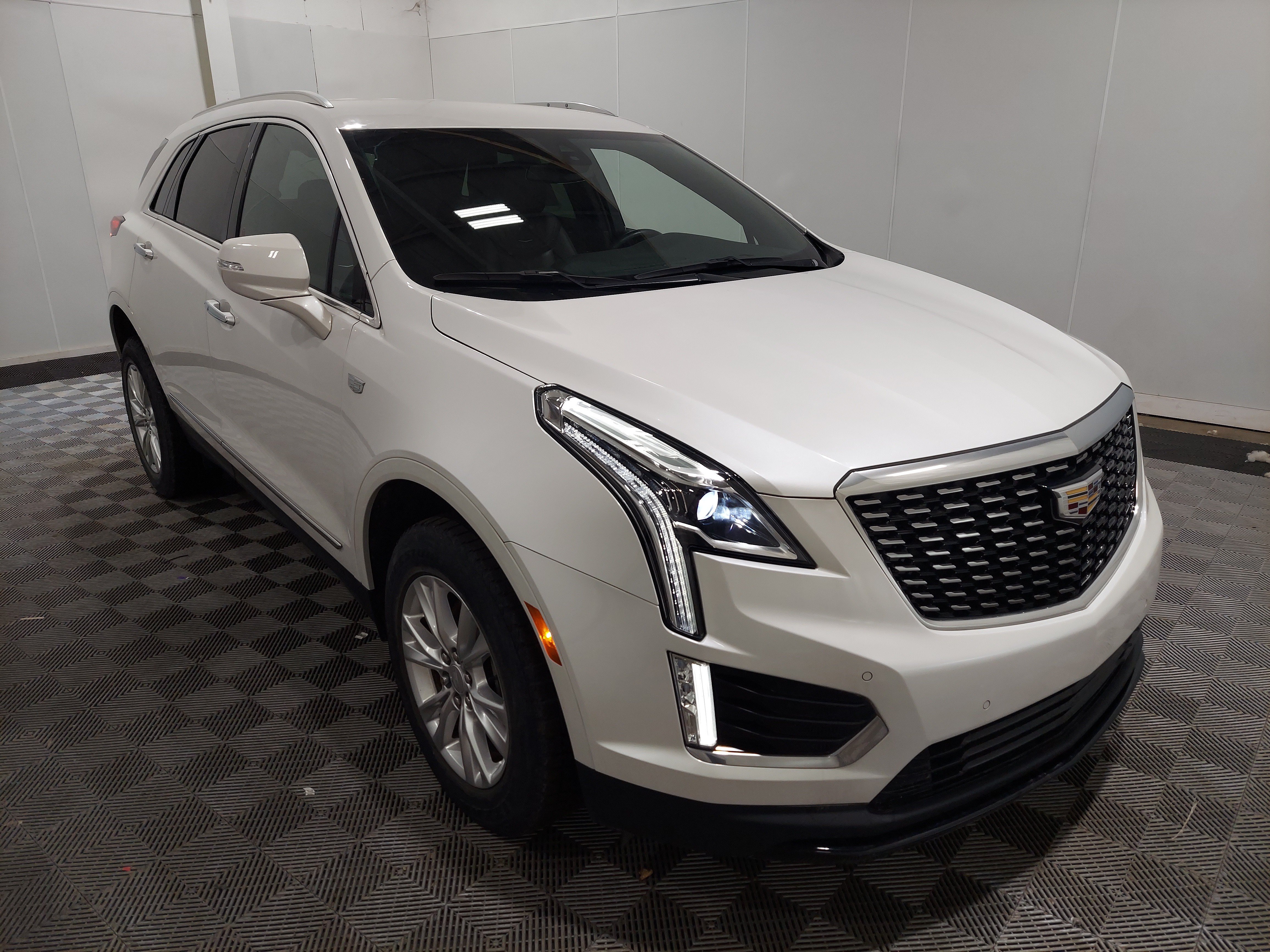 Used 2020 Cadillac XT5 Luxury FWD image 4