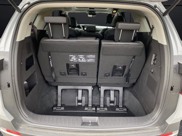 New 2026 Kia Carnival SX w/ SX Dark Edition Package image 15