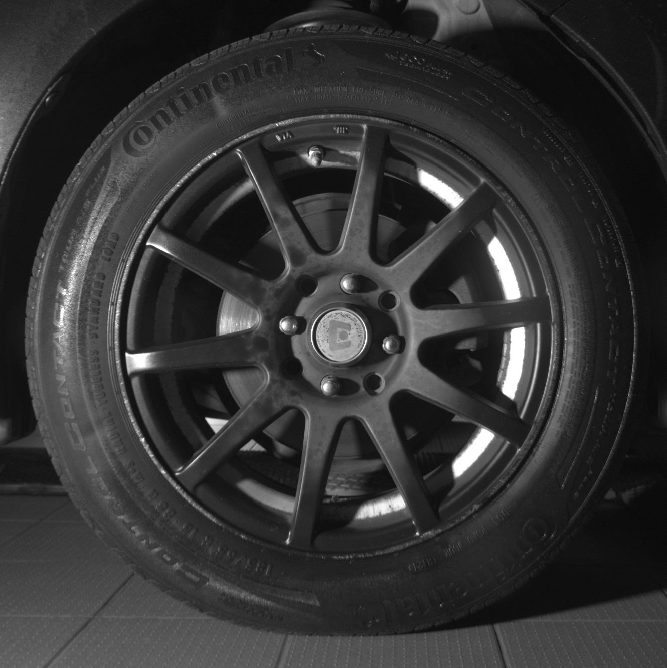 Used 2015 Toyota Prius C Three FWD image 11