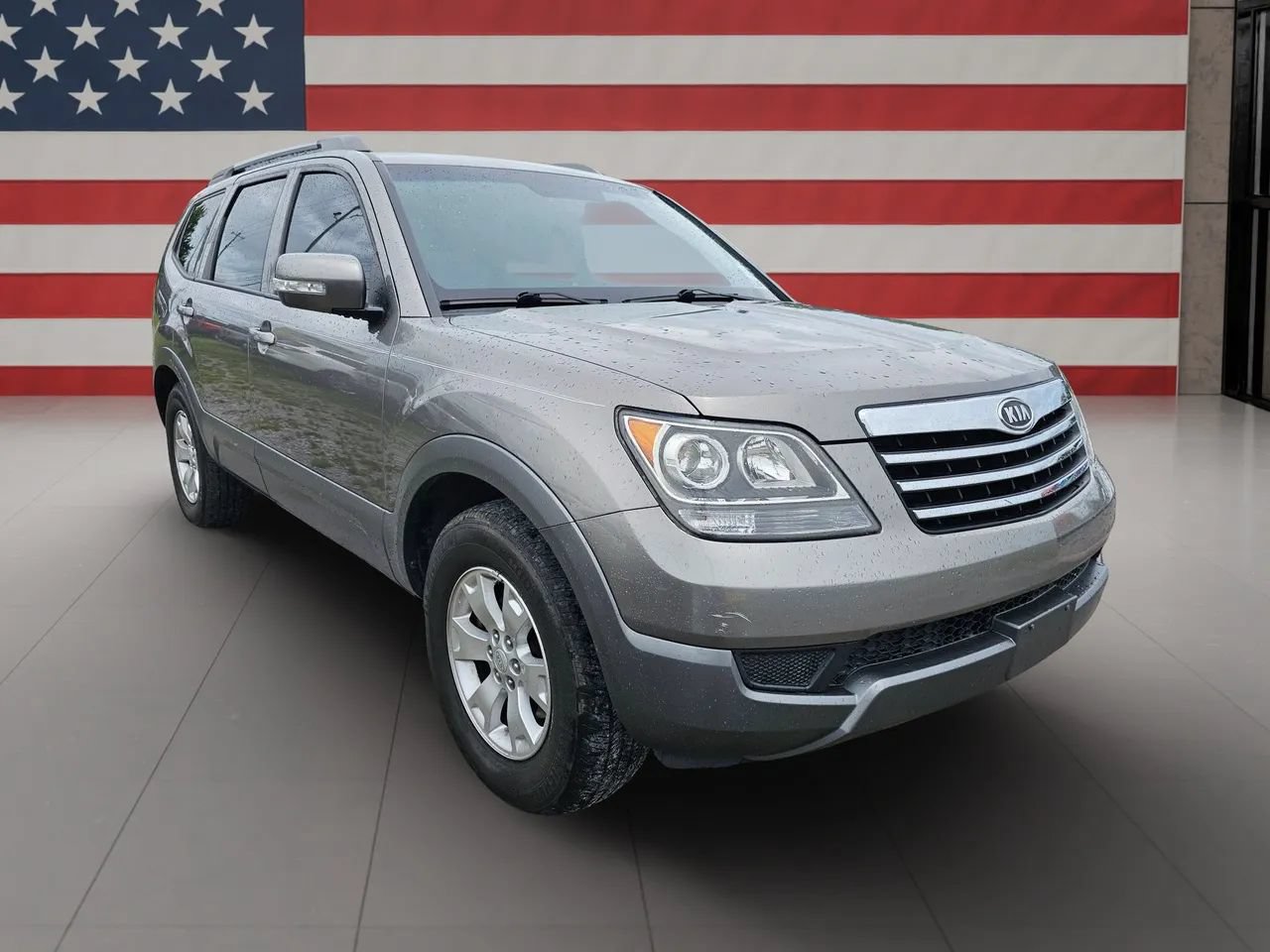 Used 2009 Kia Borrego LX w/ Convenience Pkg AWD/4WD image 2