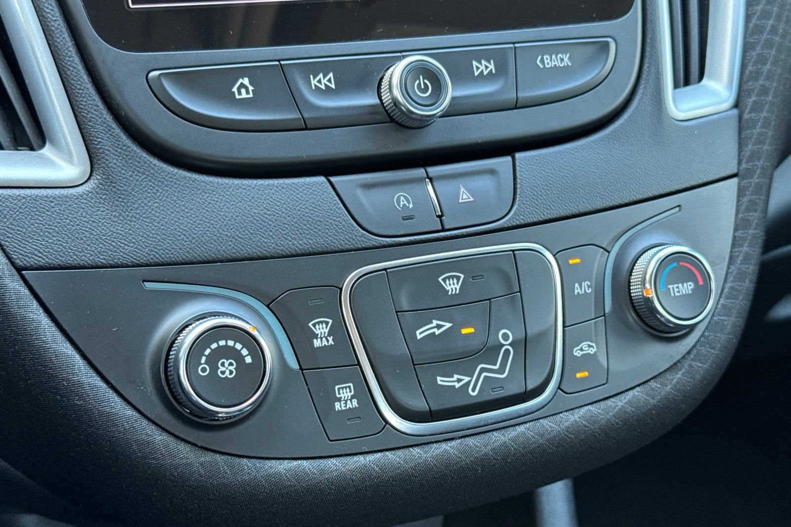 Used 2022 Chevrolet Malibu LS w/ Driver Confidence Package II image 20