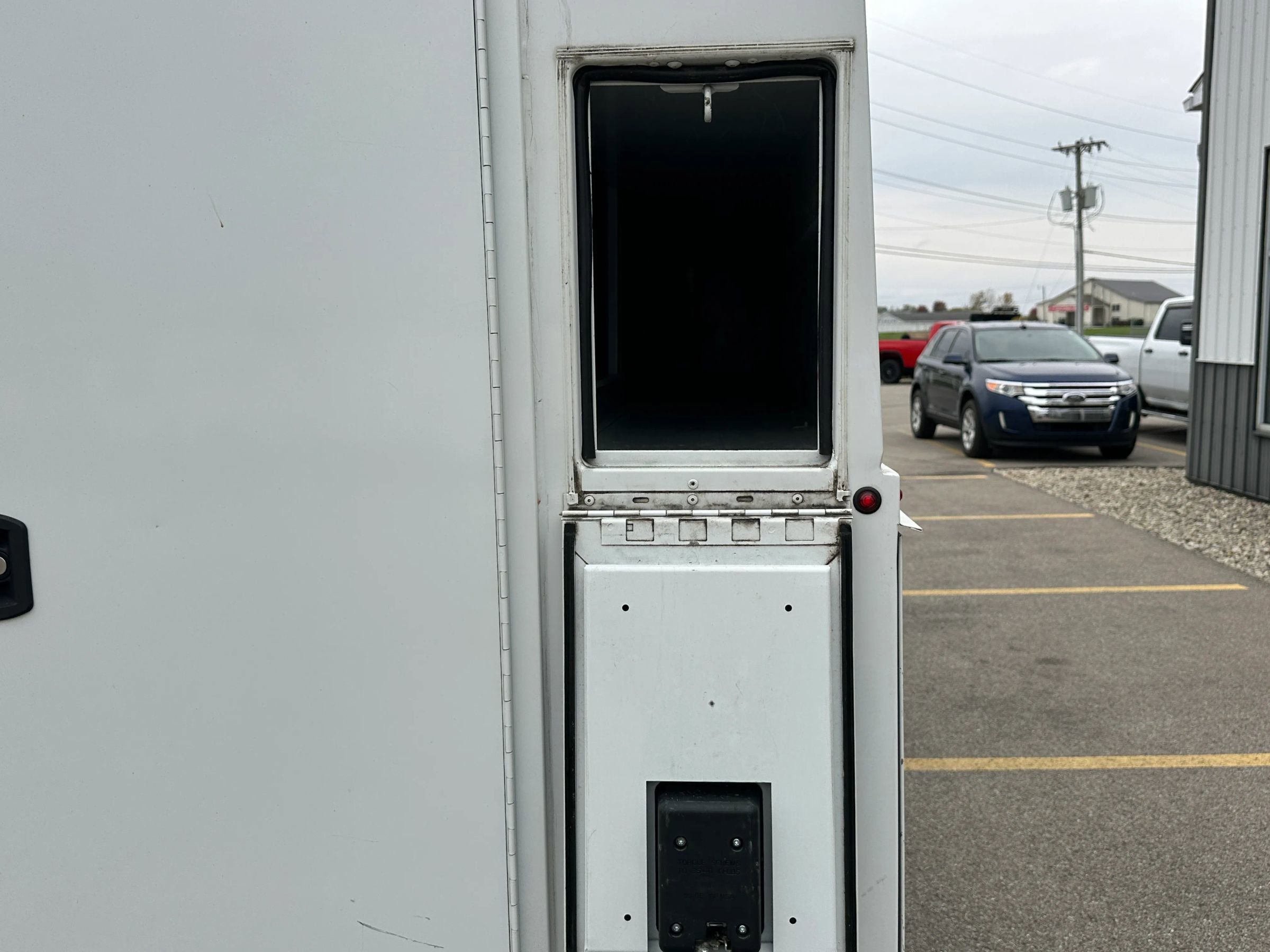 Used 2023 Ford Transit 350 w/ Interior Upgrade Package image 12