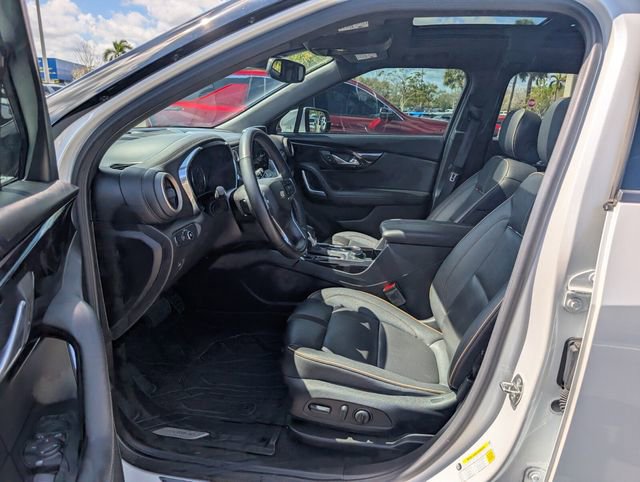 Used 2023 Chevrolet Blazer Premier w/ LPO, Cargo Package FWD image 6