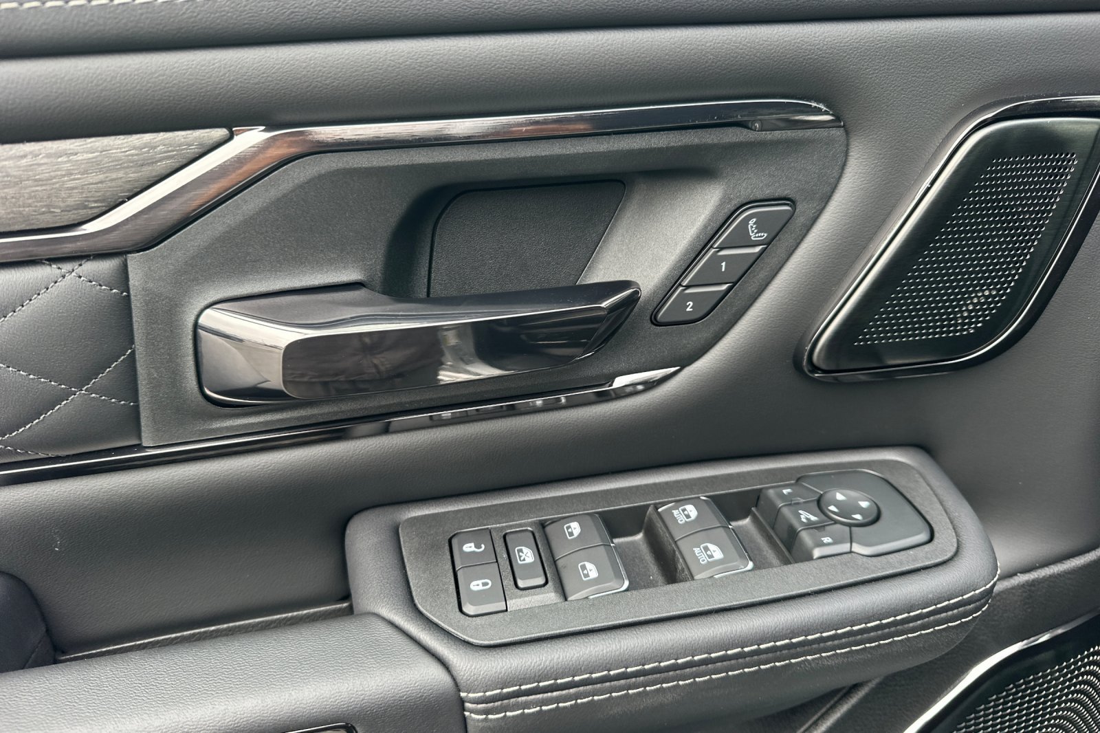 New 2026 RAM 1500 Limited AWD/4WD image 11