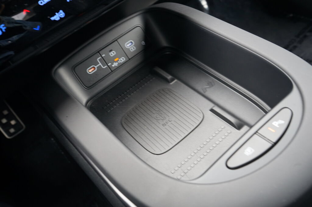 Certified 2025 Hyundai Ioniq 5 N AWD/4WD image 18