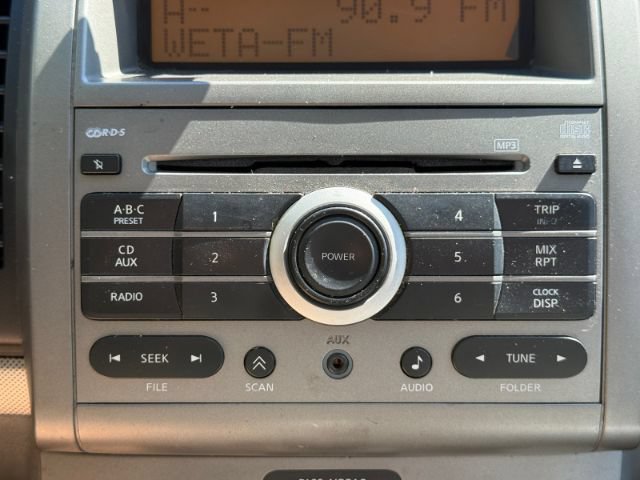 Used 2009 Nissan Sentra 2.0 S FWD image 19