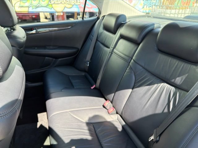 Used 2004 Lexus ES 330 w/ Premium Pkg FWD image 20