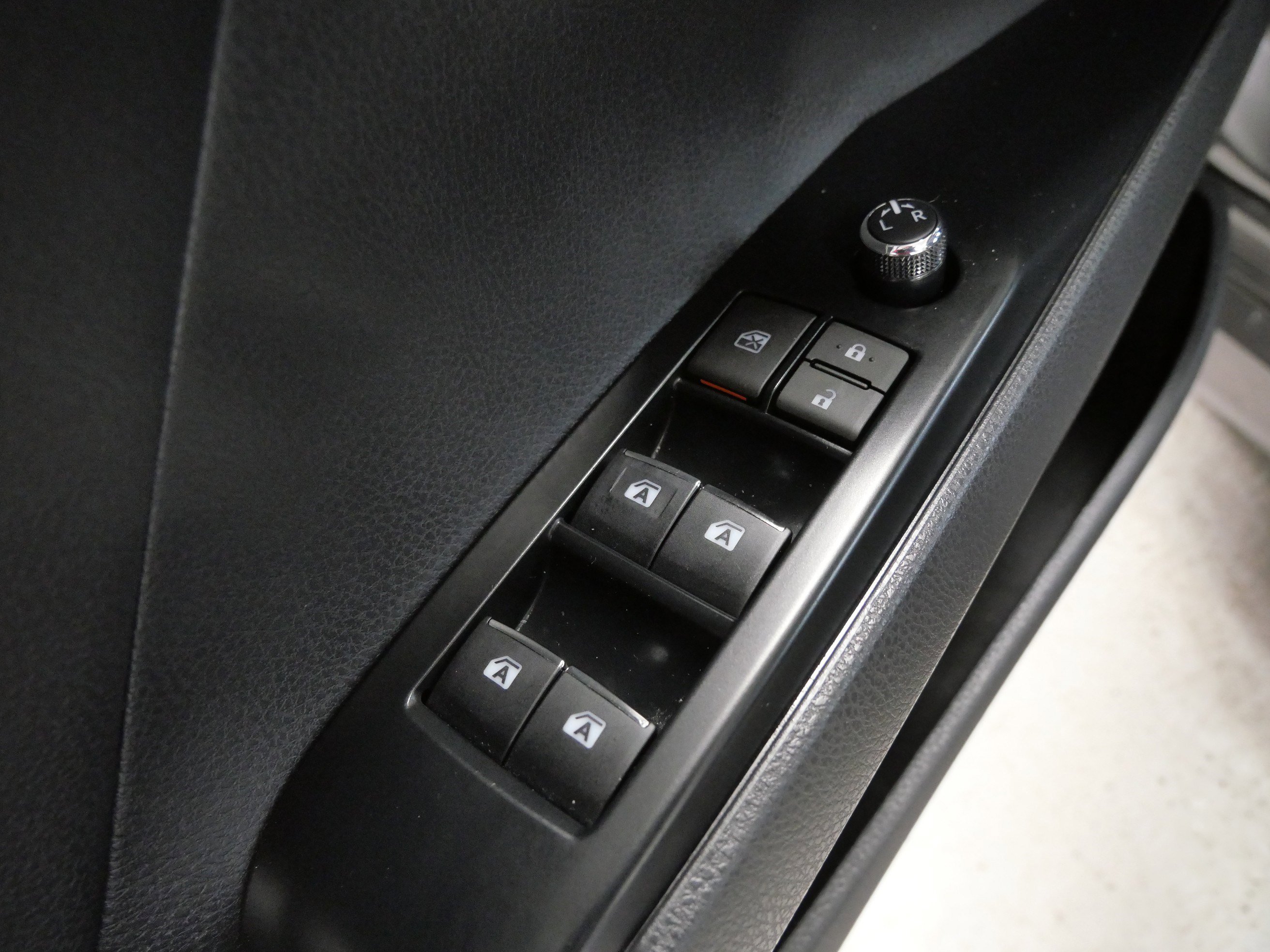 Certified 2020 Toyota Camry XLE image 20